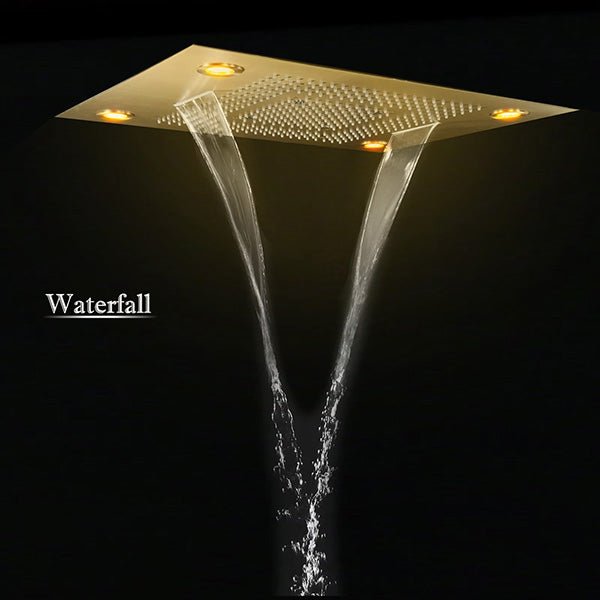 Cascada 23x31 Recessed Shower Head in Waterfall Mode with Strong Central Water Stream
