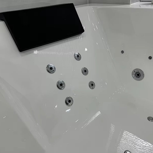 Zoomed-in image of water jet nozzles for deep tissue massage