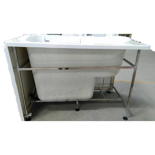 Cascada 52-inch Walk-in Bathtub with Right Side Door and Soaking Bathtub Function: The Perfect Bathtub for Your Home - Cascada Showers