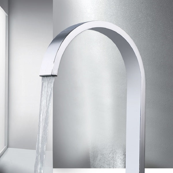 Cascada faucet package includes spout, handles, connecting pipes, and inlet pipes