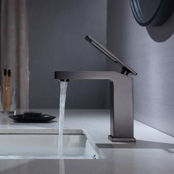 Cascada Modern Design Single Handle Bathroom Sink Faucet - Cascada Showers