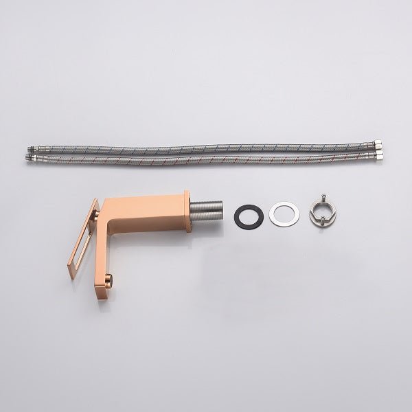 Cascada Modern Design Single Handle Bathroom Sink Faucet - Cascada Showers