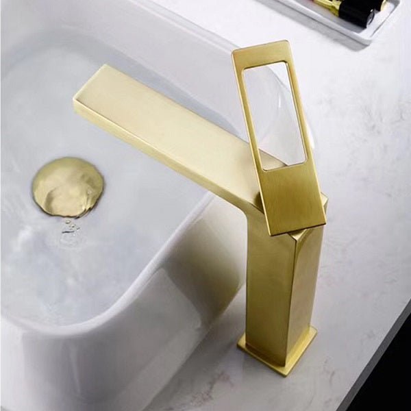 Cascada Modern Design Single Handle Bathroom Sink Faucet - Cascada Showers