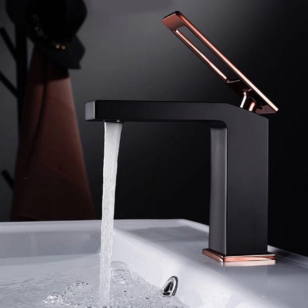 Cascada Modern Design Single Handle Bathroom Sink Faucet - Cascada Showers